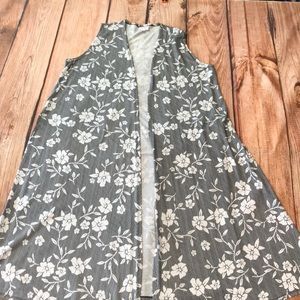 LuLaRoe Joy Vest